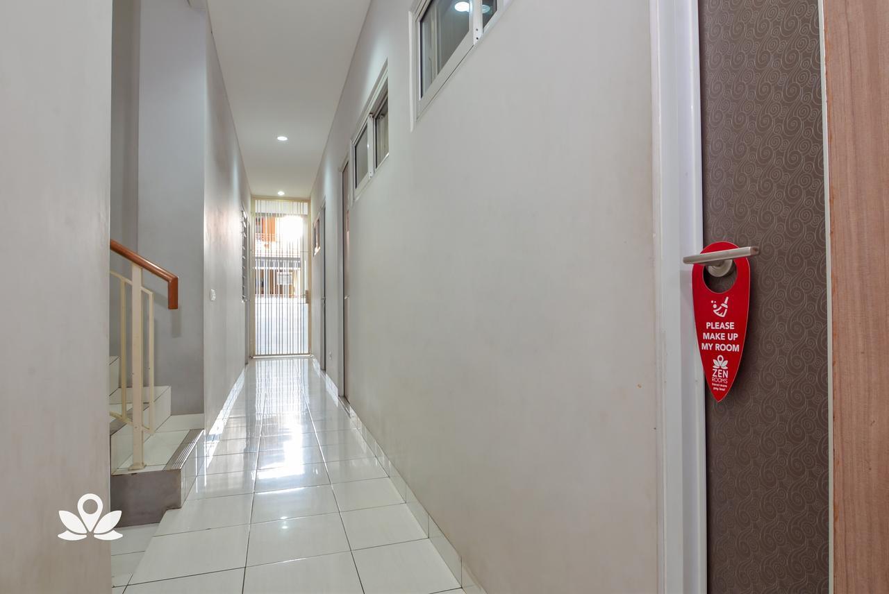 ג'קרטה Zen Rooms Karet Pedurenan מראה חיצוני תמונה
