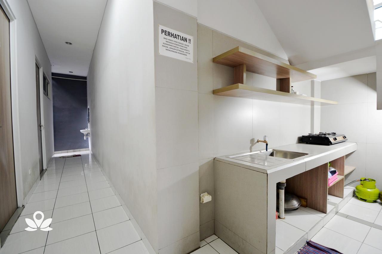 ג'קרטה Zen Rooms Karet Pedurenan מראה חיצוני תמונה