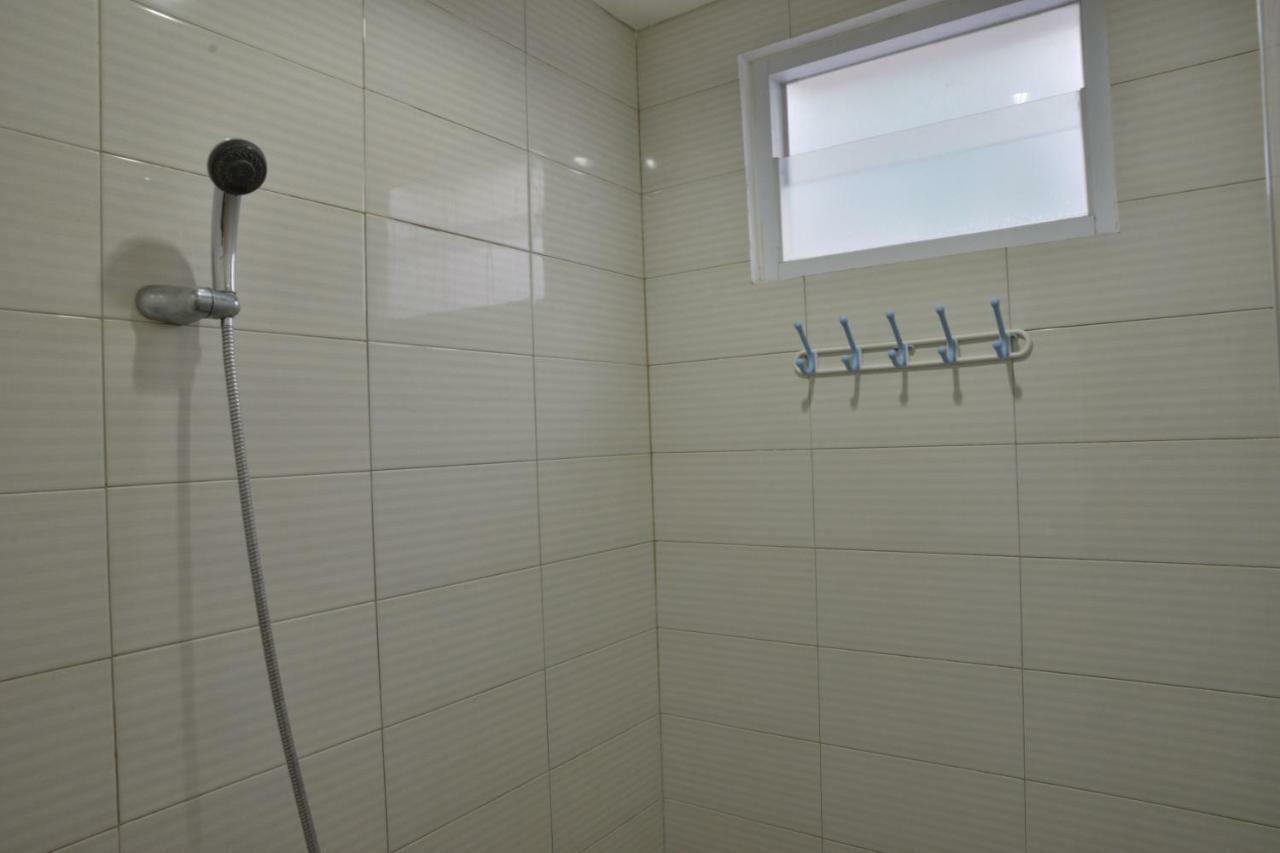 ג'קרטה Zen Rooms Karet Pedurenan חדר תמונה